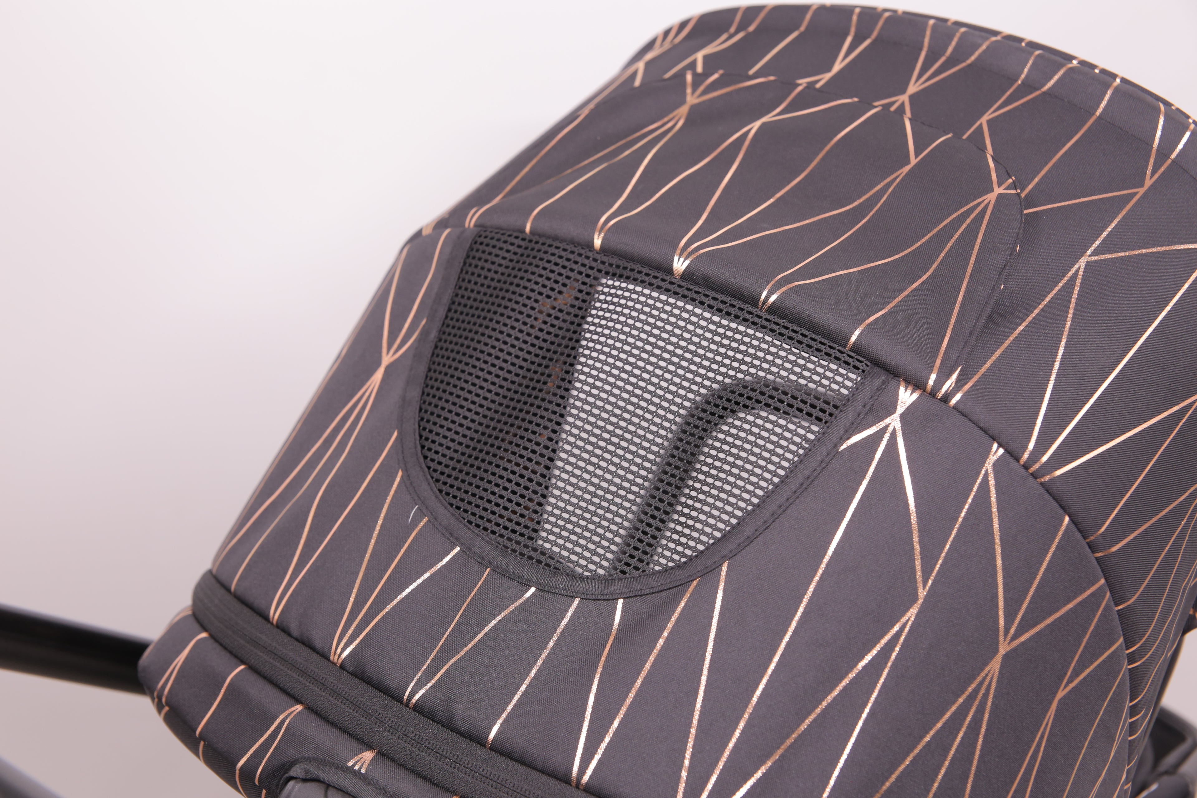 BabyVoyage Kinderwagen 2 in 1 faltbar, separate Schlafwanne und Sitz, Getränkehalter, Moskitonetz und weitere Geschenke