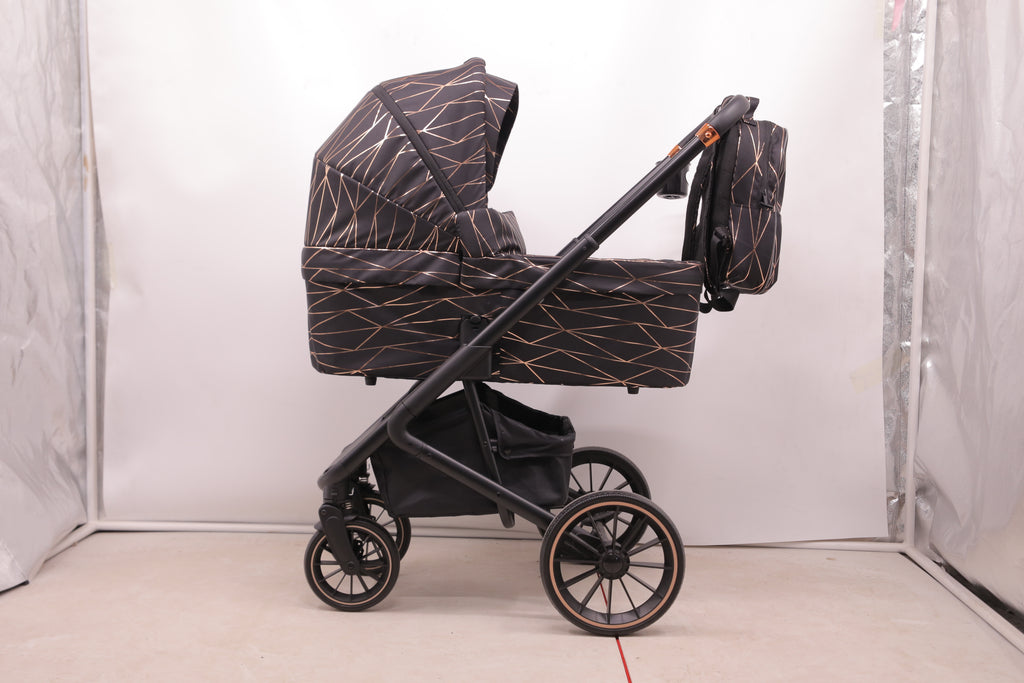 Cochecito plegable 2 en 1 BabyVoyage con capazo y asiento separados, portavasos, mosquitera y otros regalos