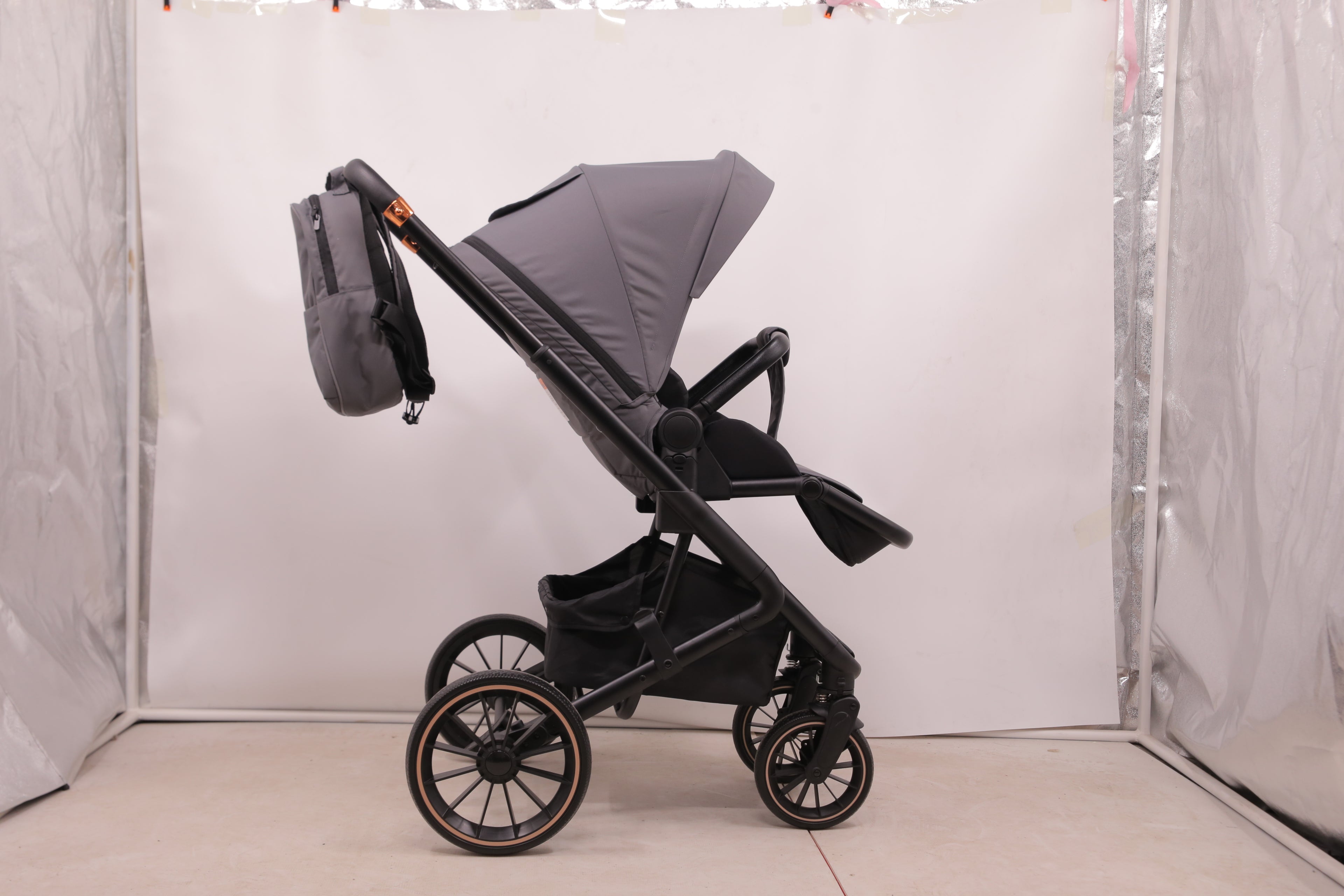 BabyVoyage 2 in 1 kinderwagen  Sternenhimmel-Grau Babywanne & Sportsitz, Räder 360° Stoßdämpfer